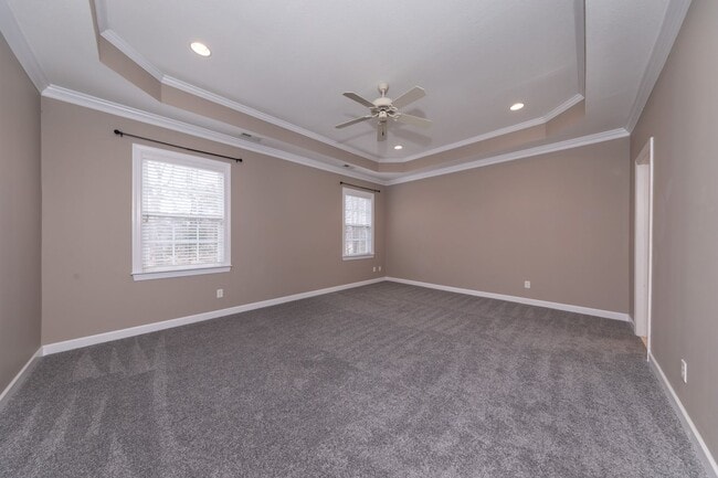 Building Photo - Golf course views in Braemar Creek 3 beds