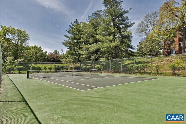 Building Photo - 122 Turtle Creek Rd