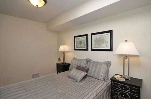 Building Photo - 495-497-497 Beacon St