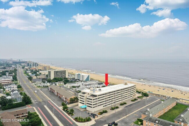 Building Photo - 525 Ocean Blvd