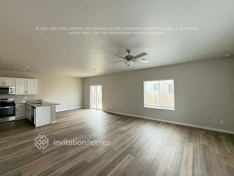 Building Photo - 7211 Dolores Ave