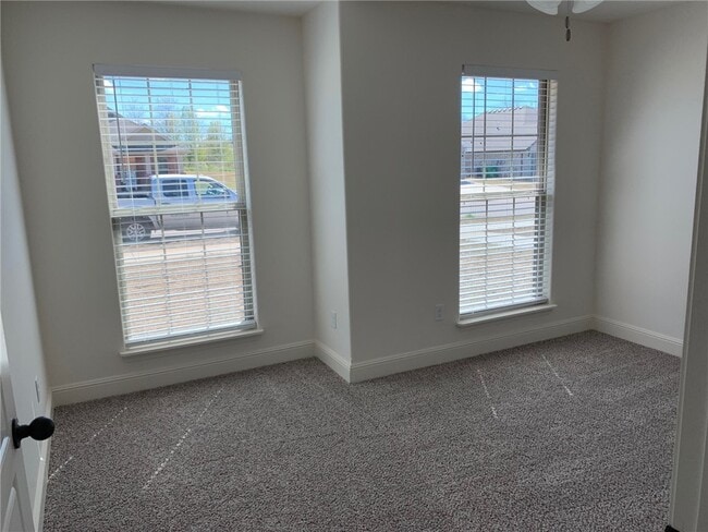 Building Photo - 740 Arkansas Black