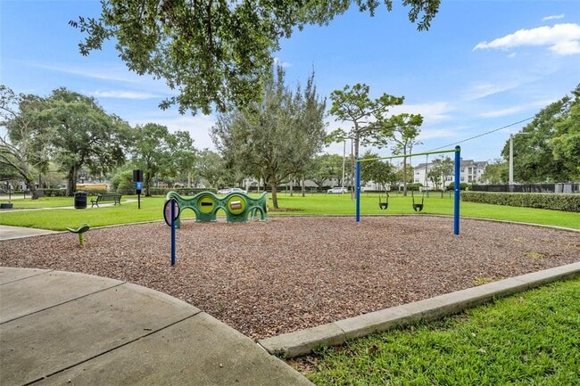 Building Photo - 4020 Ibis Dr