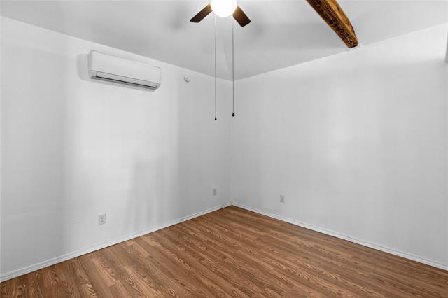 Building Photo - 3914 Shelley Blvd