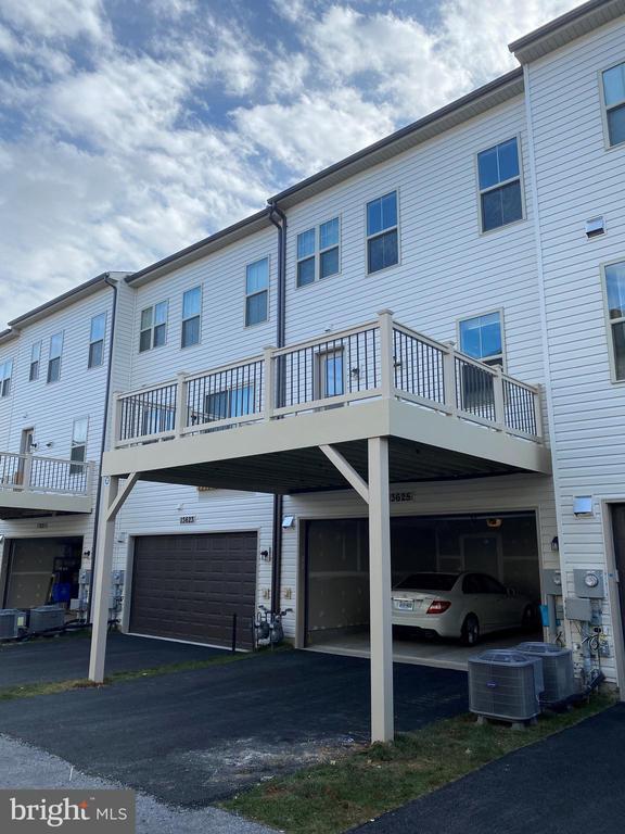 Building Photo - 13625 Harrier Way