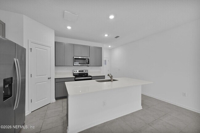 Building Photo - 3601 Athenian Wy