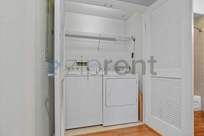 Building Photo - 3385 Dublin Blvd