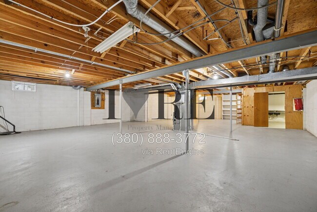 Building Photo - 358 Belle Haven Pkwy