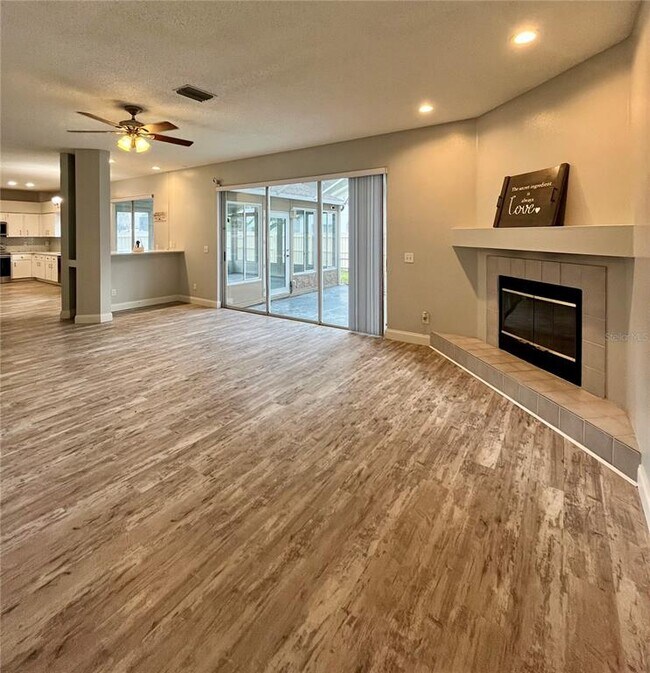 Building Photo - 9318 Heritage Oak Ct