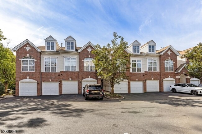Building Photo - 120 Rock Creek Dr