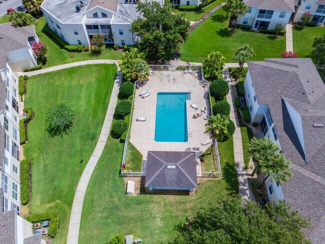 Building Photo - 2662 Shadybranch Dr