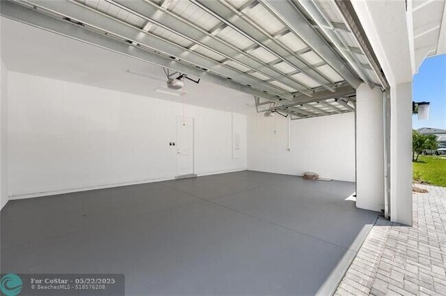 Building Photo - 5356 Liberty Ln