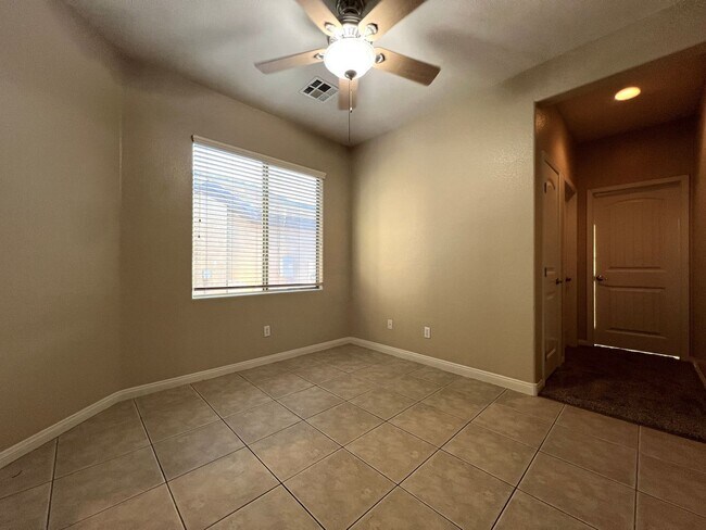 Building Photo - Beautiful 3-Bedroom Single Story Home in N...