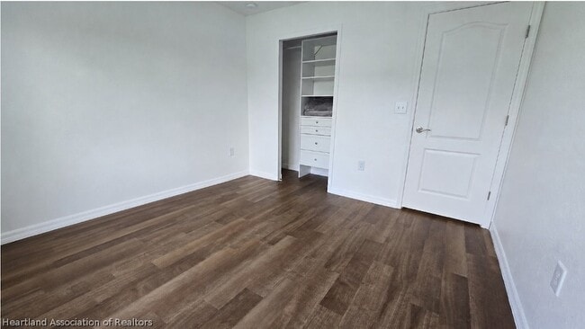 Building Photo - 4720 San Lorenzo Dr