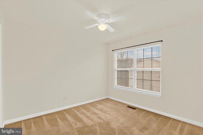 Building Photo - 4706 Wineleaf Ln
