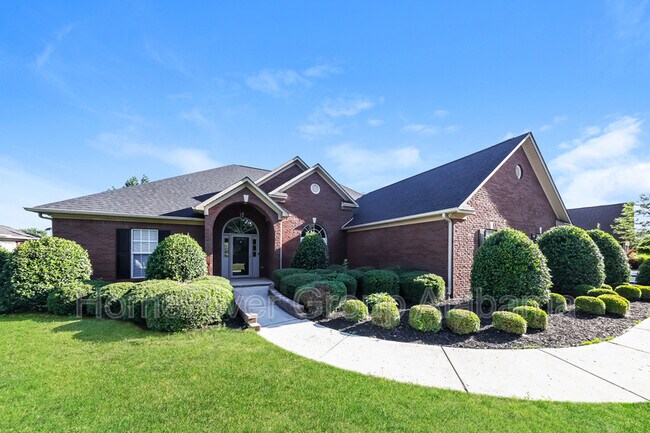 Building Photo - 26540 Mill Creek Dr