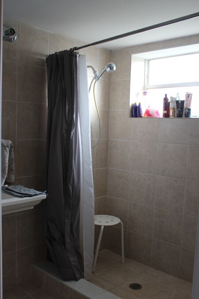 Building Photo - Renovated 3BR/2BA Corner Single-Family Home – Large Fenced Yard, NO HOA