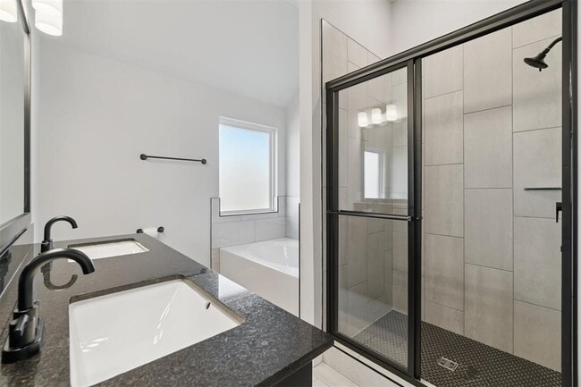 Building Photo - 19701 Brookville Dr