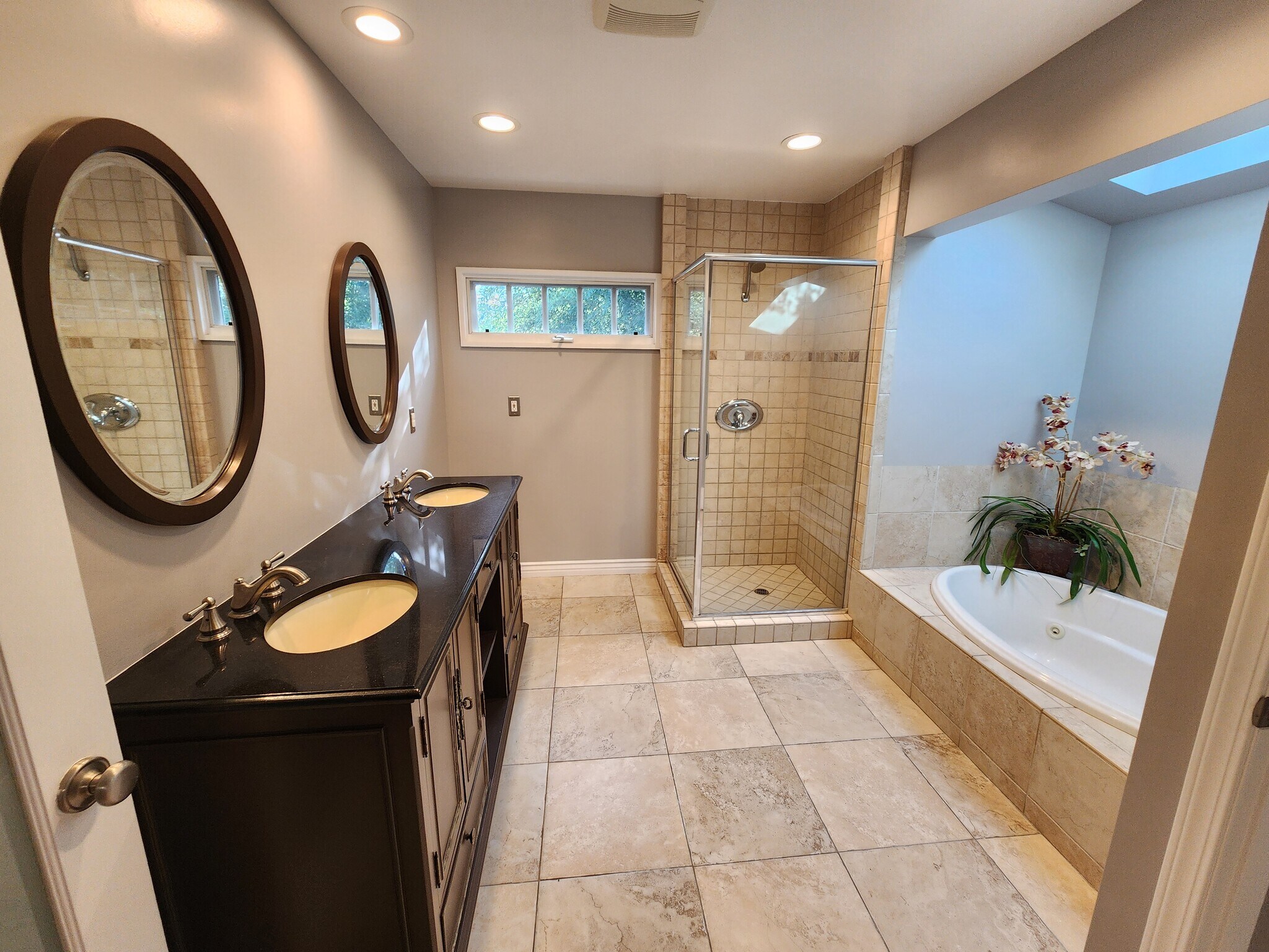 Building Photo - 22240 Burton St