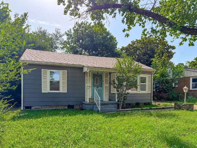 Building Photo - 2 Bedroom Home for Lease!!