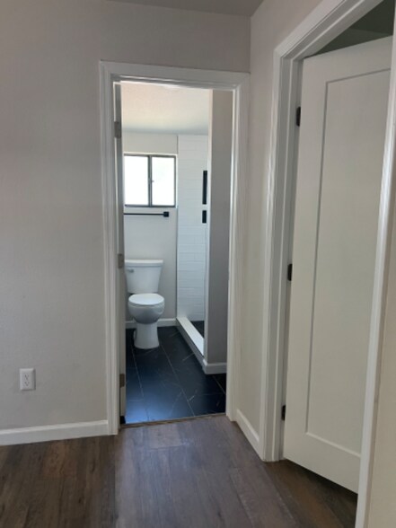 Building Photo - 1009 N 9th St