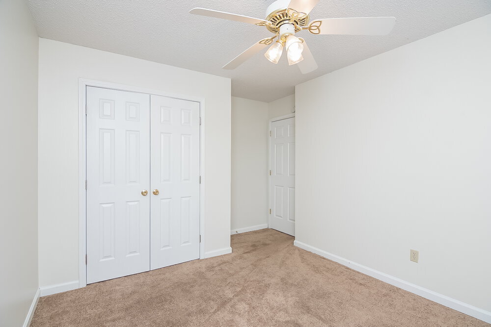 Building Photo - 6940 Brady Hill Dr