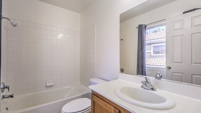 Building Photo - 1425 Bow Creek Ct