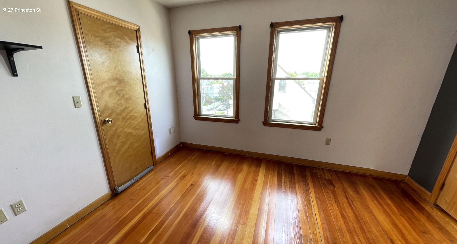 Building Photo - 27 Princeton St