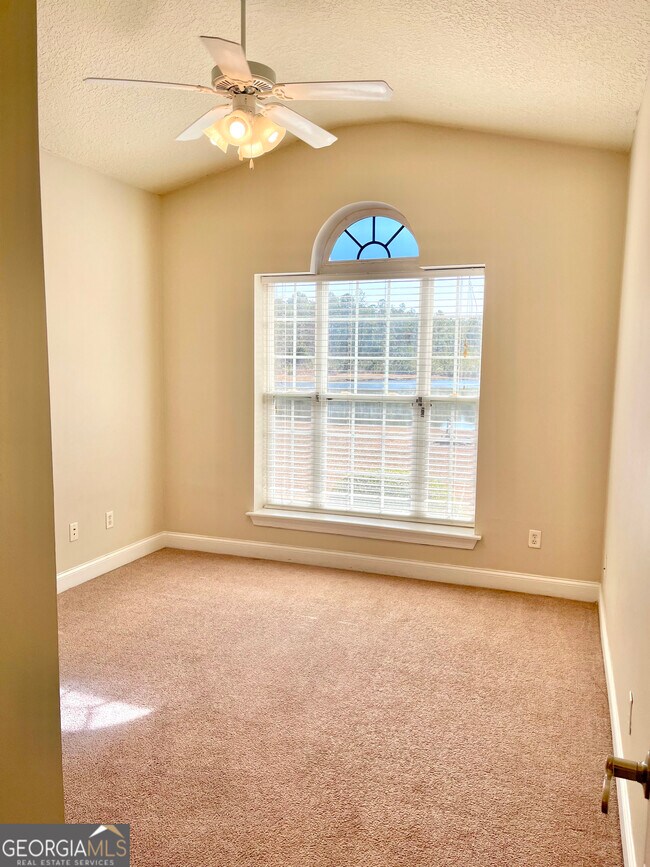 Building Photo - 36 Coastal Walk