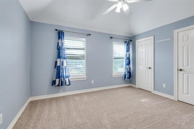 Building Photo - 702 E Peninsula Dr