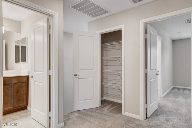 Building Photo - 2409 Bellinzona Pl