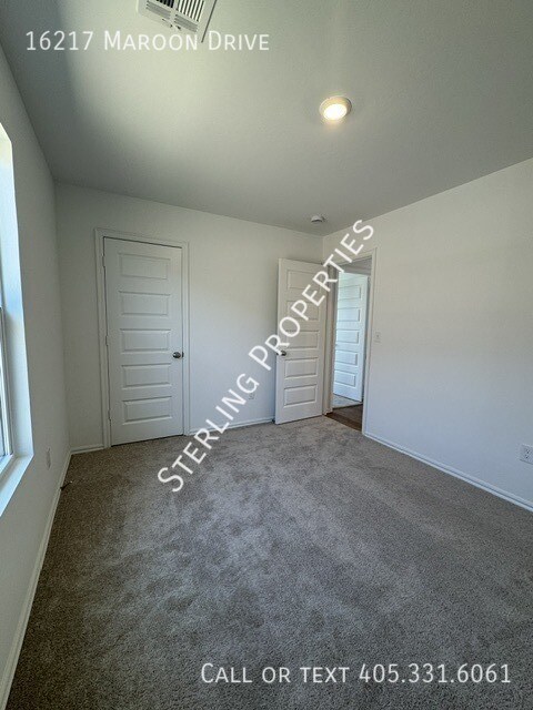 Building Photo - 16217 Maroon Dr