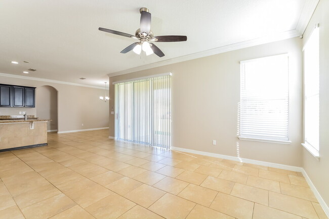 Building Photo - 3209 Olivia Breeze Dr