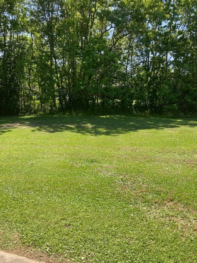 Building Photo - Gulfport 3 Bedroom