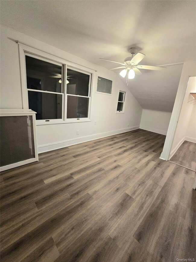 Building Photo - 155-51 100th St