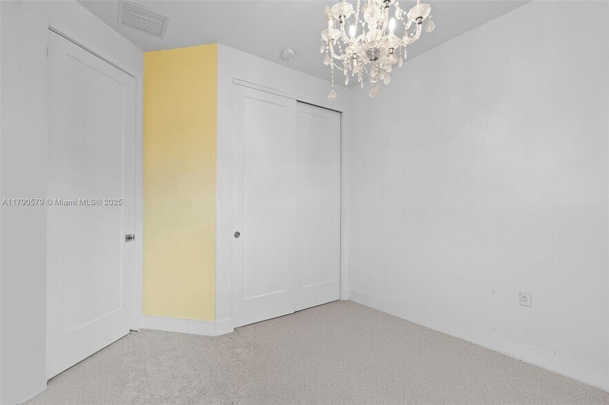 Building Photo - 4468 NW 80th Ave
