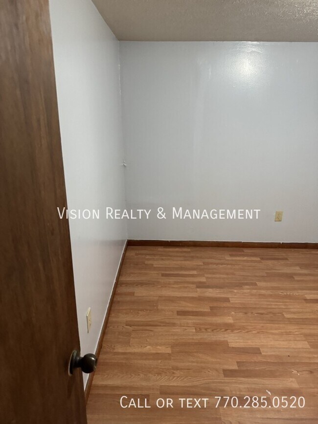 Building Photo - 1803 Carrollton Villa Rica Hwy