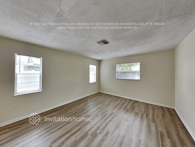 Building Photo - 7185 118th Terrace