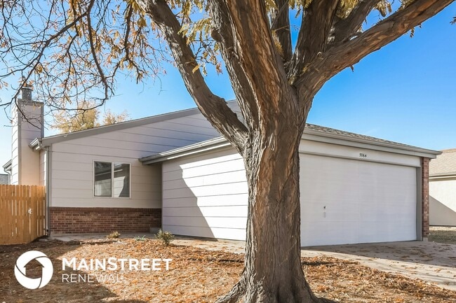 Primary Photo - 5064 E 112th Ct