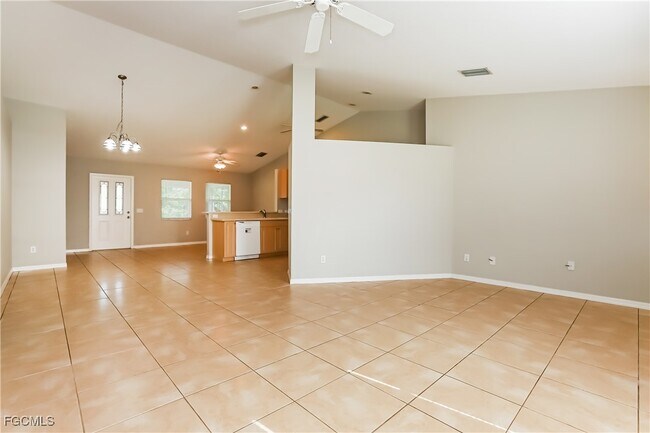 Building Photo - 5840 Regent Rd