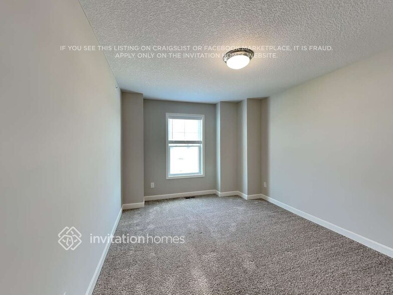 Building Photo - 10926 Zest St NE