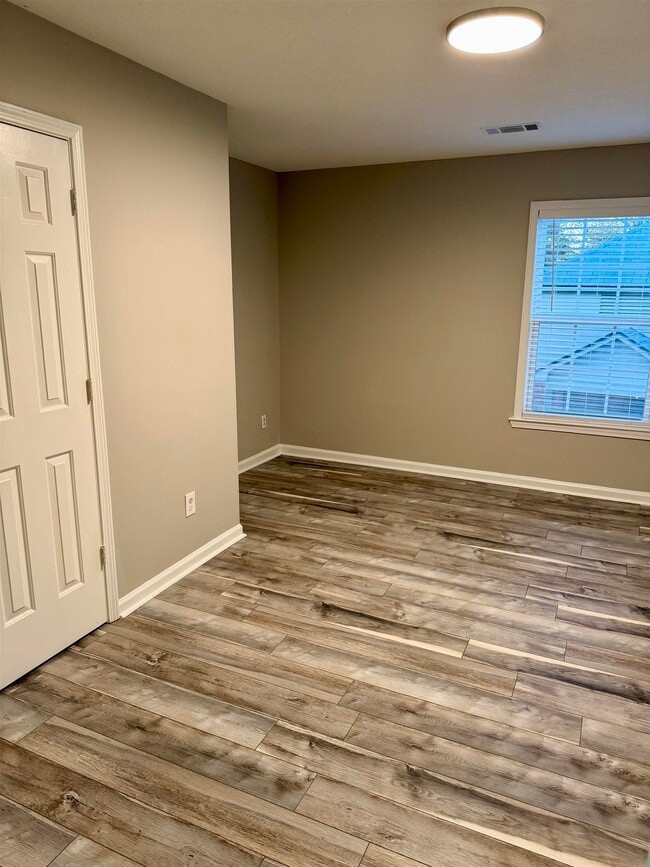 Building Photo - 4834 Sturbridge Ln