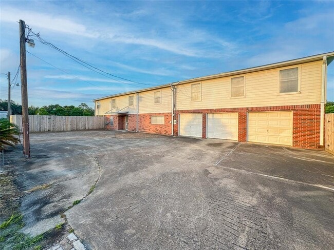 Building Photo - 3709 Joe Dr