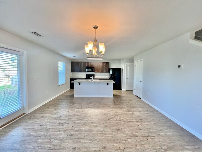 Building Photo - 4703 Windsor Park Ln