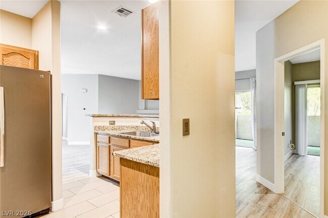 Building Photo - 8729 Red Brook Dr