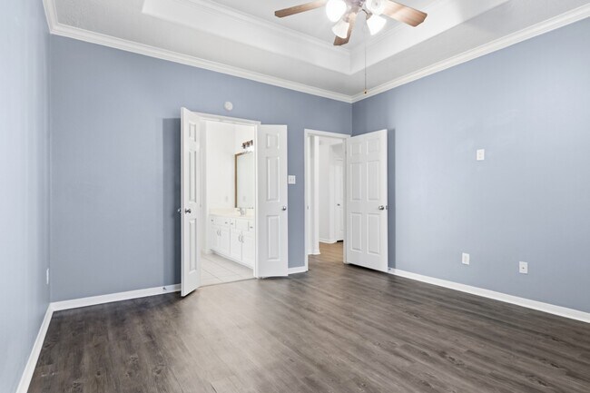 Building Photo - 4702 Arbor Ln