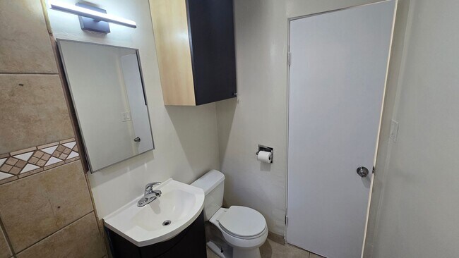 Building Photo - 2341-2343 Grand Ave