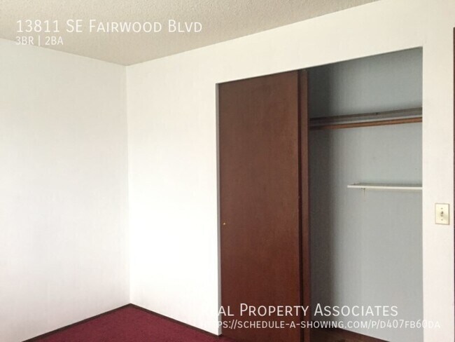Building Photo - 13811 SE Fairwood Blvd