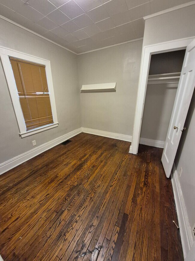 Building Photo - Tickle Realty, LLC