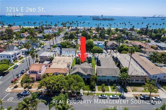 Building Photo - 4 BEDROOM 3 1/2 BATH ESTATE SITUATED IN PR...